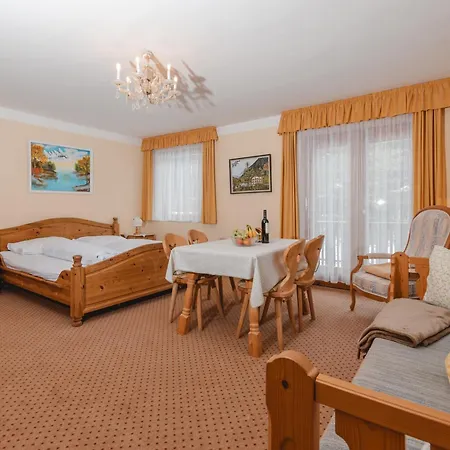 公寓 Haus Koetschach-3 By Interhome 巴德加斯坦