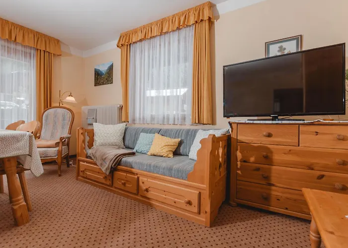 Haus Koetschach-3 By Interhome شقة