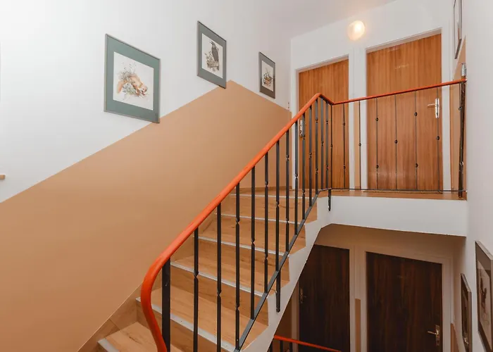 شقة Haus Koetschach-3 By Interhome *